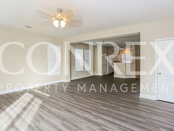 5th image of 121 Morning Mist Ln APT E