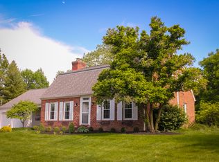 665 Stinson Dr, Columbus, OH 43214