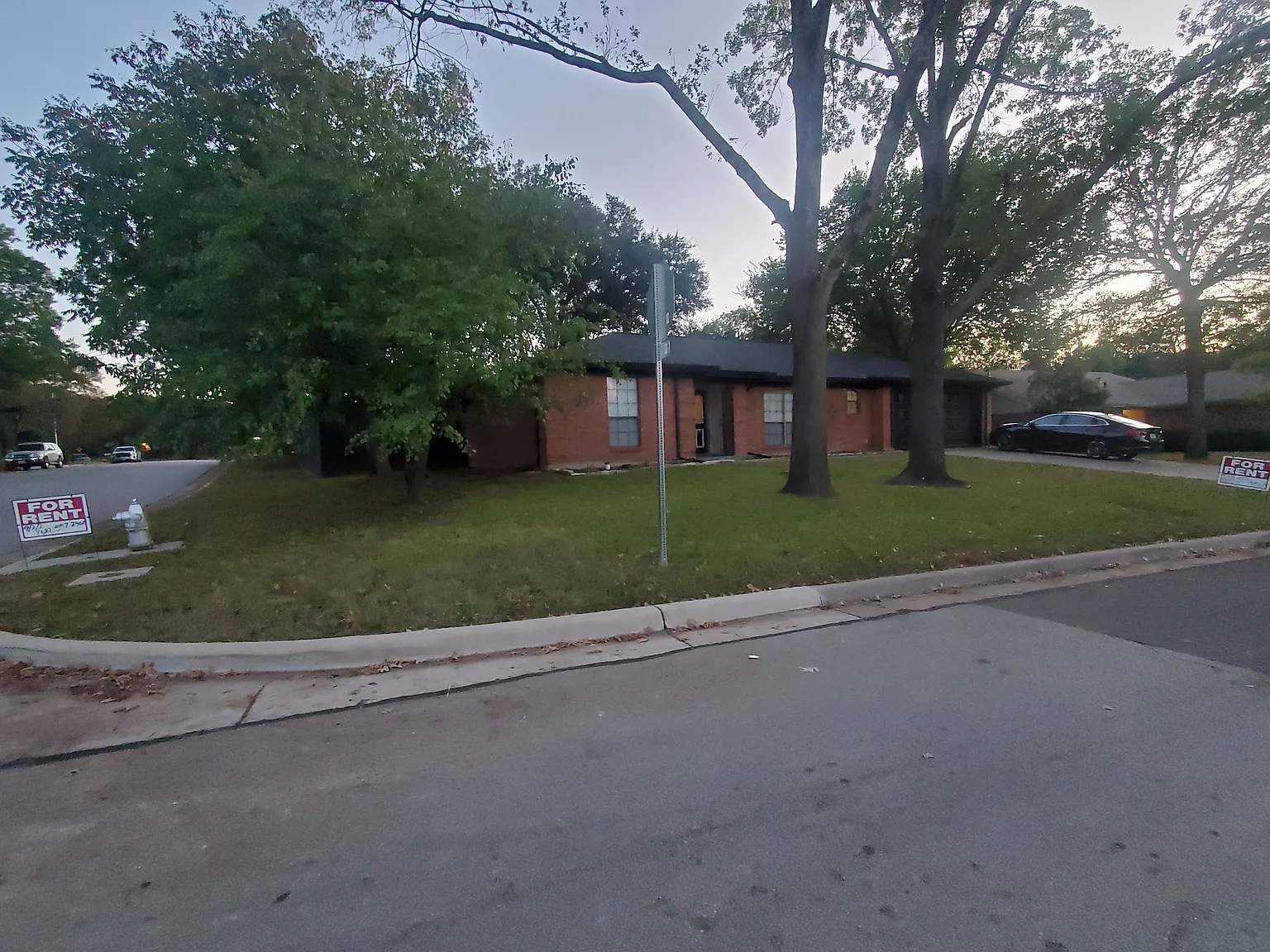 4700 Andalusia Trl — Photo 2