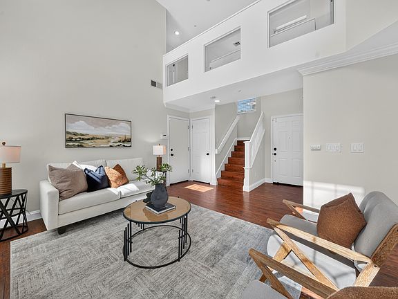 3rd image of 807 Destiny Ln #807