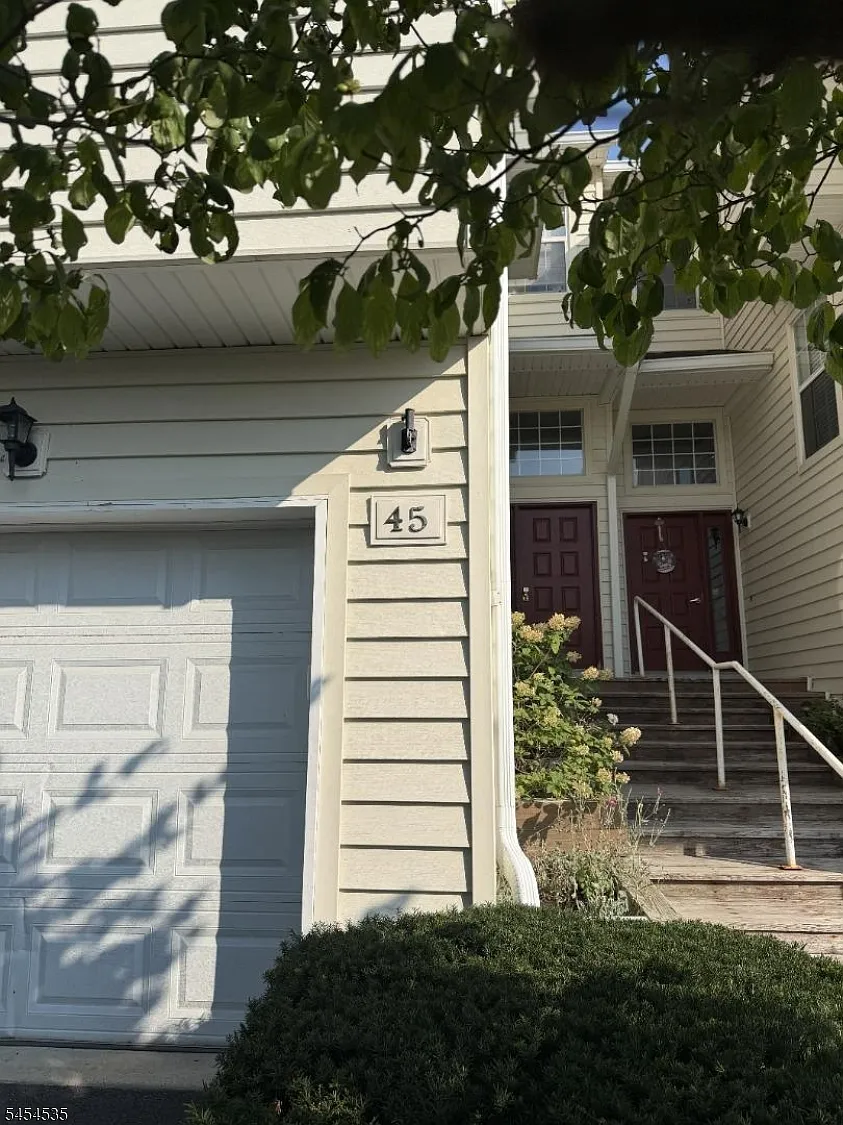 1 bed, 1.5 bath, $2,800 — Photo 2