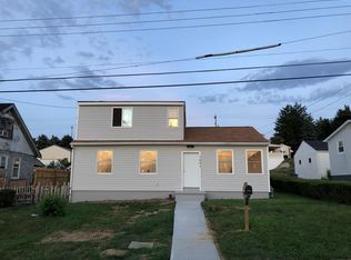 1041 Elm St, Monaca, PA 15061