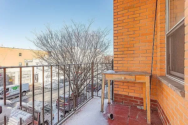 Rented by Duradox Management LLC | media 23