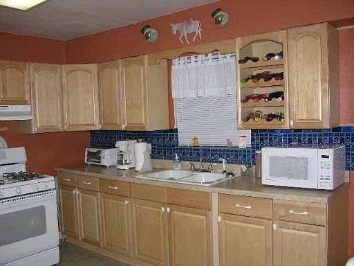 3rd image of 1446 BRIGHTON AVE
