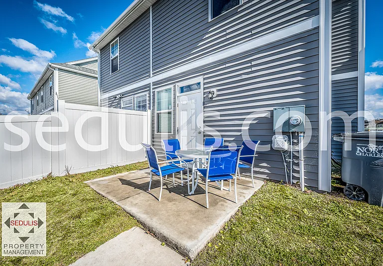 3923 Four Poles Park Dr — Photo 37