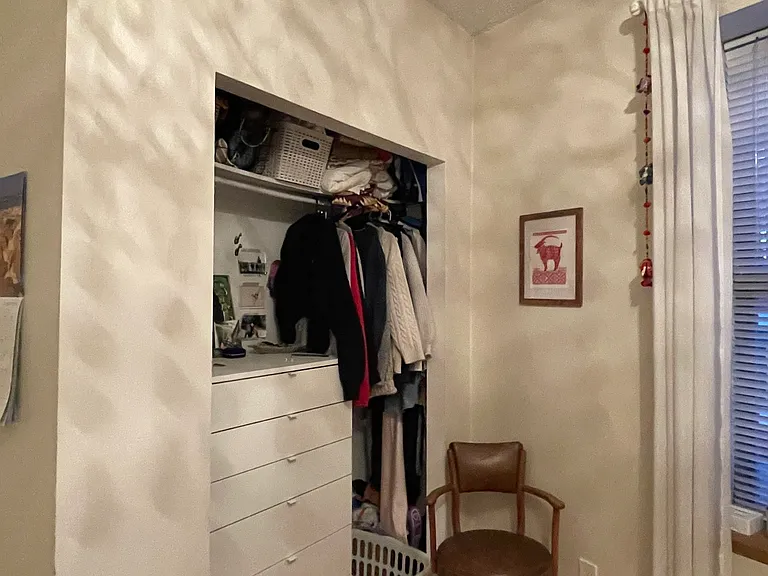 225 Gladstone Ave — Photo 182