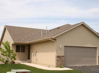 1417 Roberts Rd, Buffalo, MN 55313