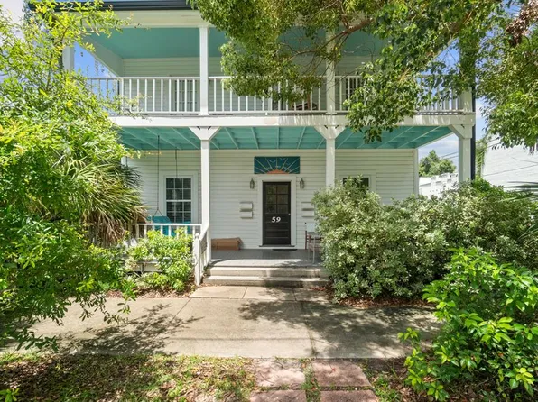 59 Avenue D, Apalachicola, FL 32320