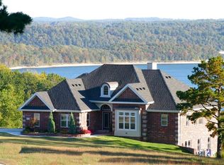 8048 Ward Ln, Rogers, AR 72756