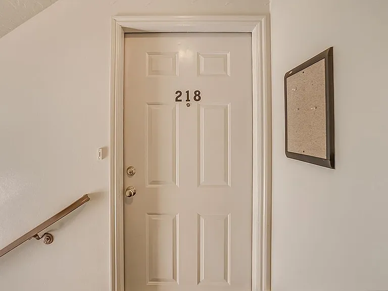 542 N 720 E #218 — Photo 1