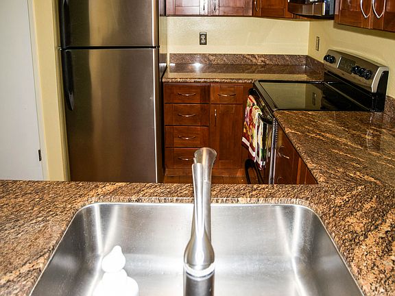 3rd image of 4860 Pine Forest Pl