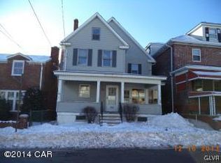 694-696 N Laurel St, Hazleton, PA 18201