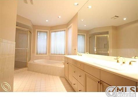 master_bath.jpeg