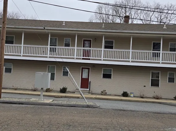 7 Parker Avenue #3, Griswold, CT 06351