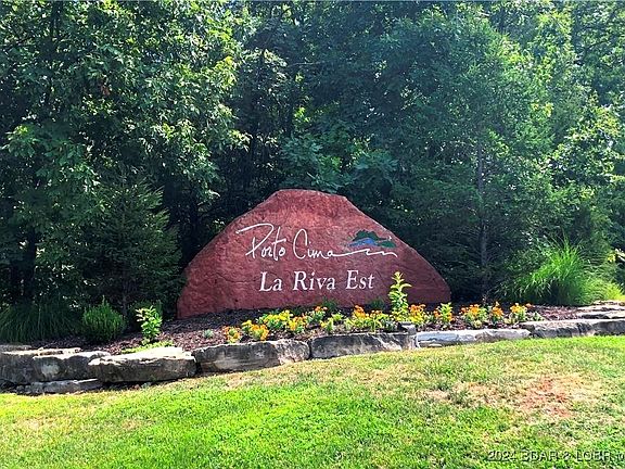 2nd image of 1374A Via Del Lago Dr