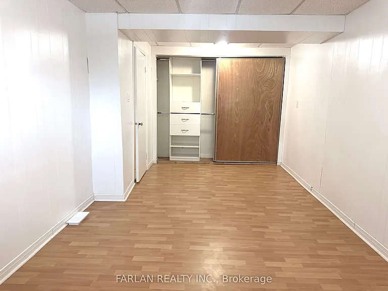 255 Sussex Ave #BASEMENT — Photo 17