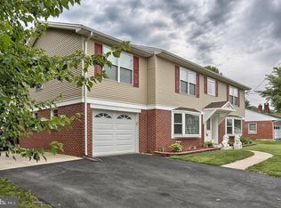525 Hockersville Rd, Hershey, PA 17033