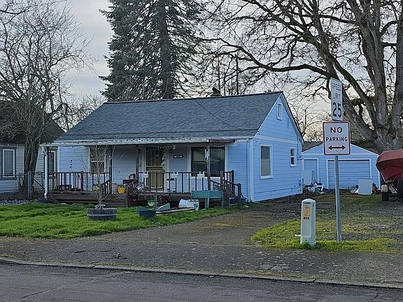 2nd image of 465 Ford St SE