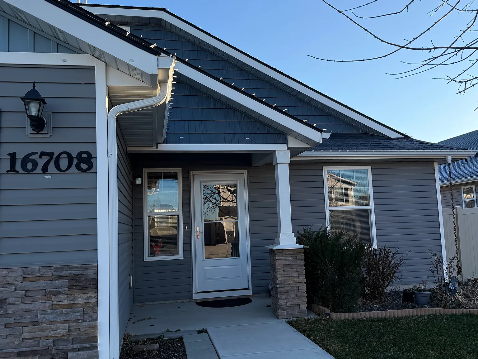 3 bed, 1453 sqft, $1,950 — Photo 2