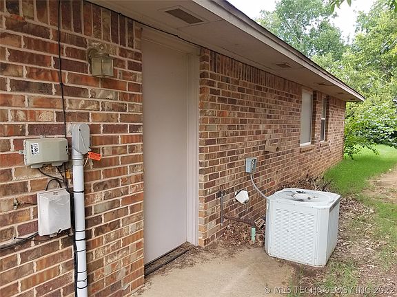 4th image of 815 Greystone St