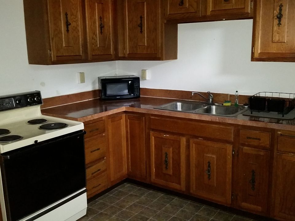 2nd image of 2445 Walnut St APT D