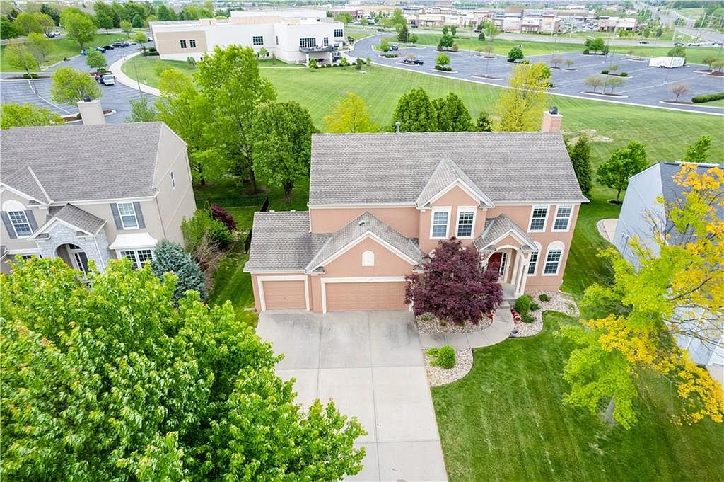 8509 W 157th St, Overland Park, KS 66223 Zillow