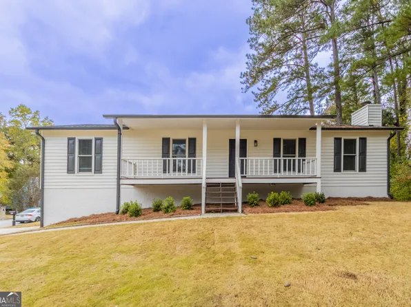 2381 Lakeside Pl SW, Marietta, GA 30008
