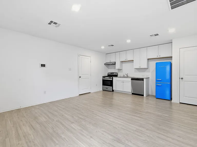 8159 Serro Medina — Photo 4