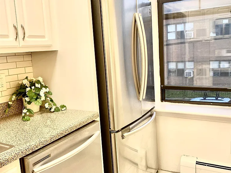 88 South St #3 — Photo 6