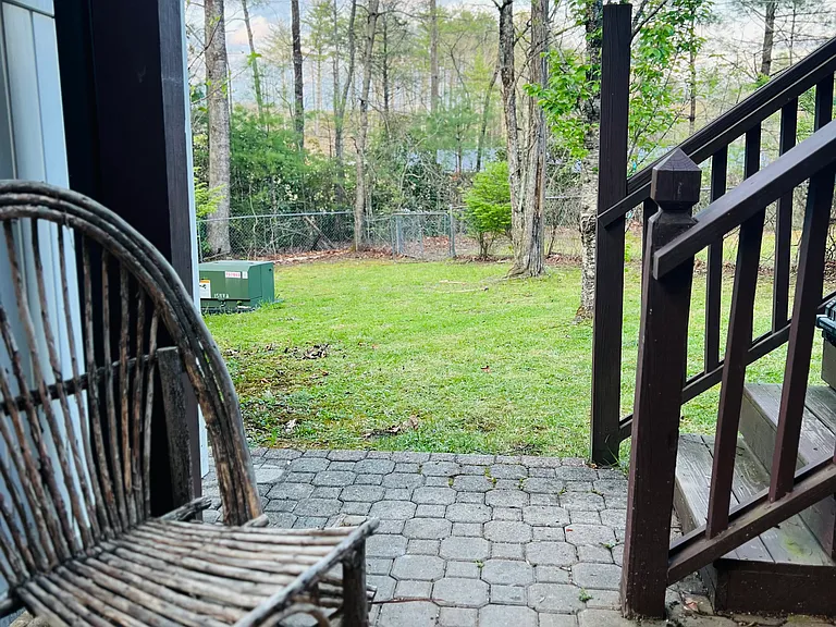 530 Slick Fisher Rd — Photo 3