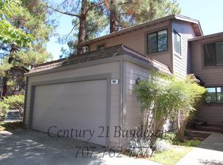 904 Marylyn Cir, Petaluma, CA 94954
