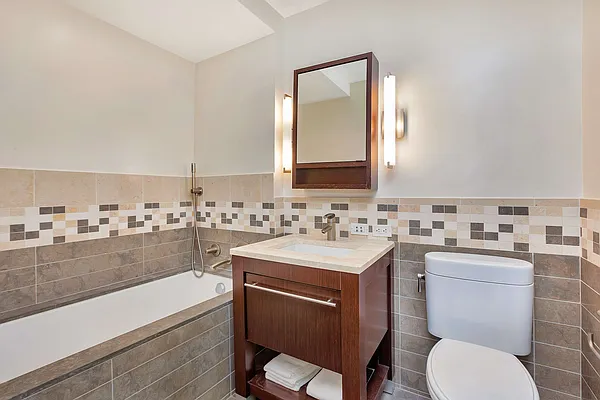 Rented by New York Residence | media 11