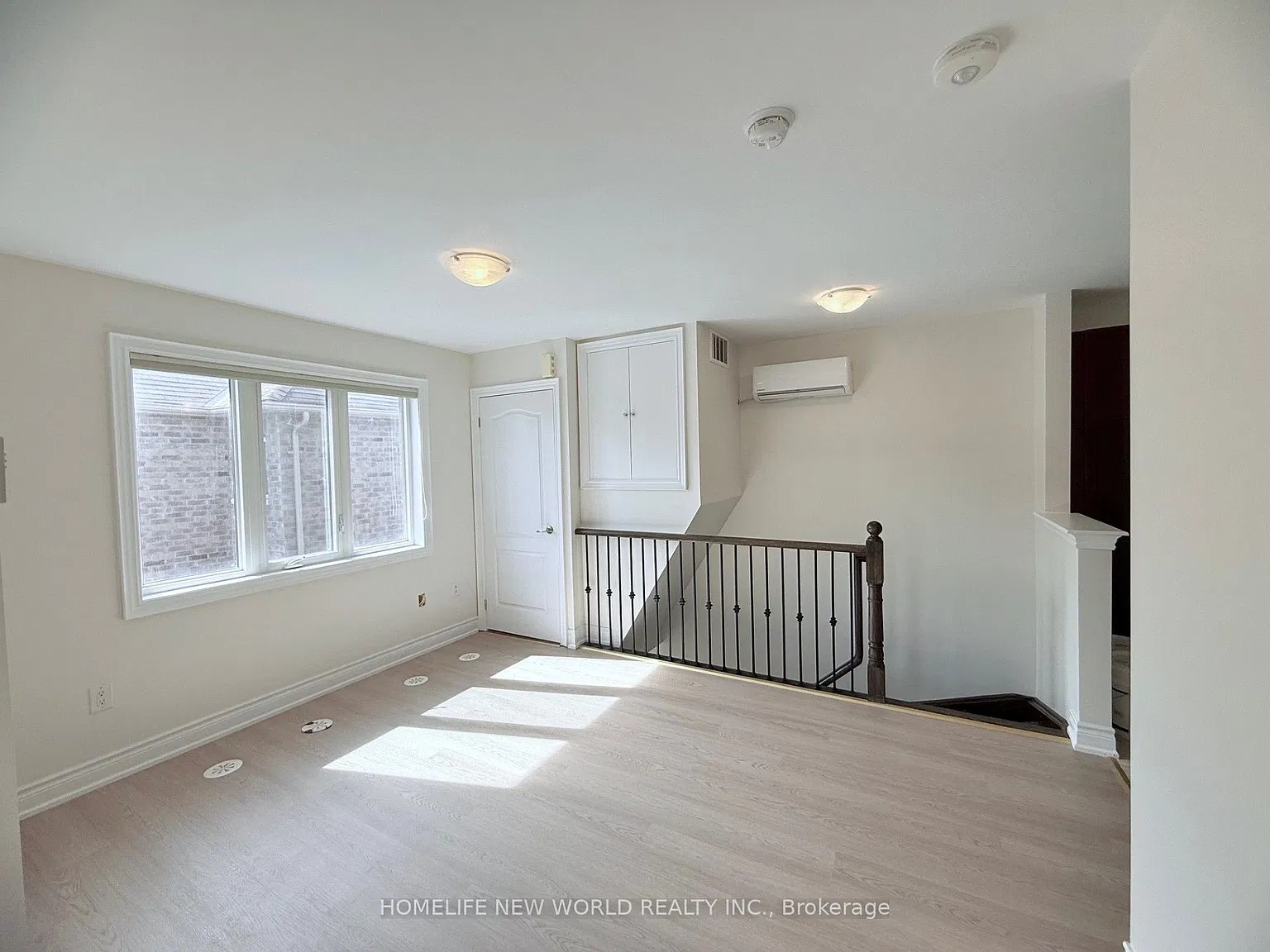 2 bed, $1,900 — Photo 3
