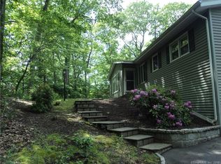 705 Old Waterbury Rd, Southbury, CT 06488
