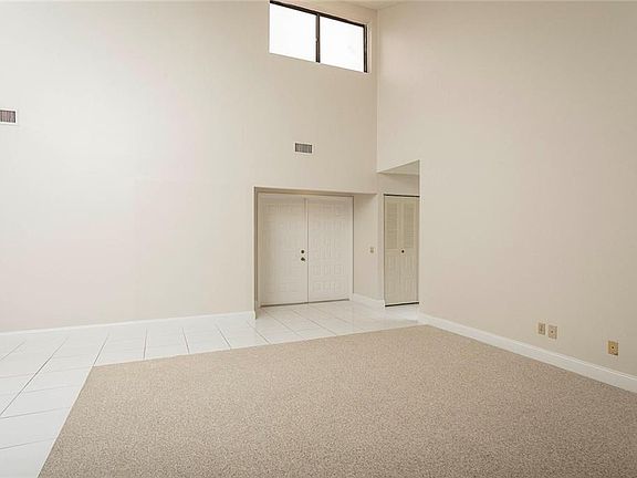 3rd image of 6335 Piney Glen Ln