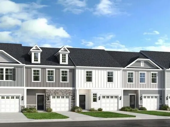 321 Sweetbay Tree Dr, Wendell, NC 27591