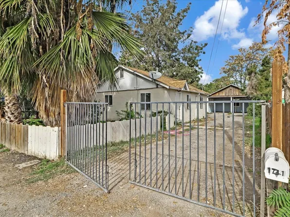 1711 Tenaya Dr, Modesto, CA 95354