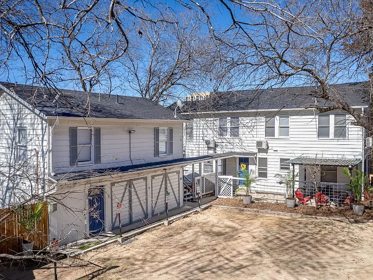 422 Pershing Ave #B — Photo 11
