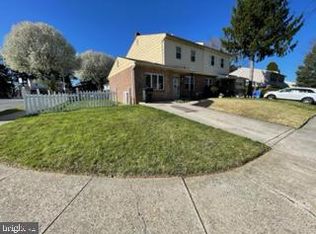 214 Gingko Ln, Chester, PA 19013