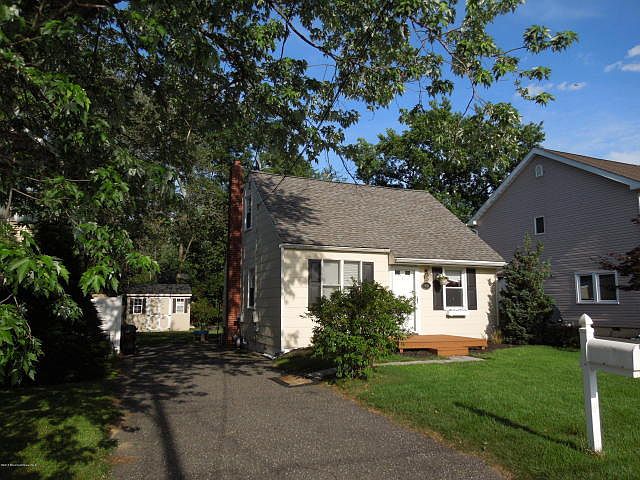 1st image of 409 Sunset Pl