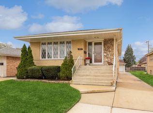 2919 W 101st St, Evergreen Park, IL