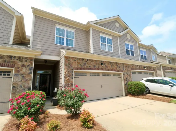 2024 Cramer Place Ct, Cramerton, NC 28032