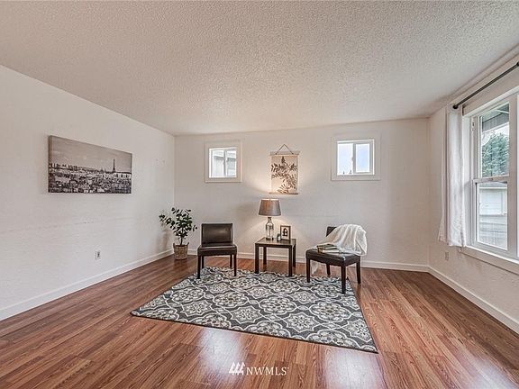 2nd image of 805 90th Dr SE #B