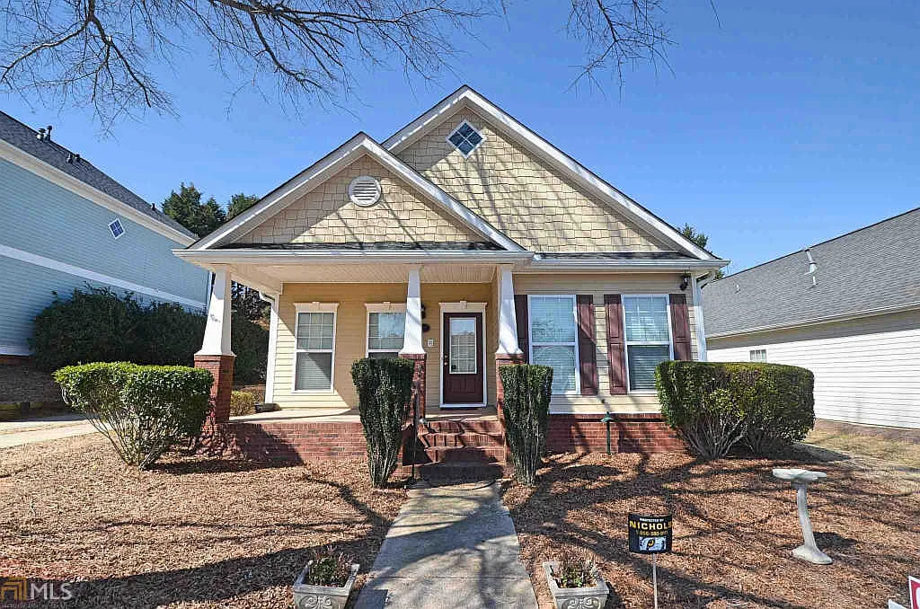 125 Orchard Dr photo 1
