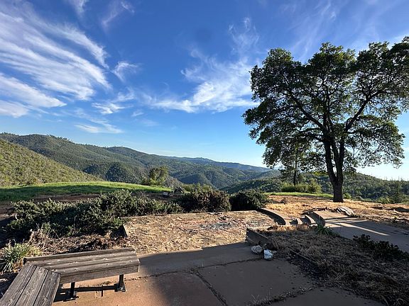 2nd image of 486 Rich Gulch Rd