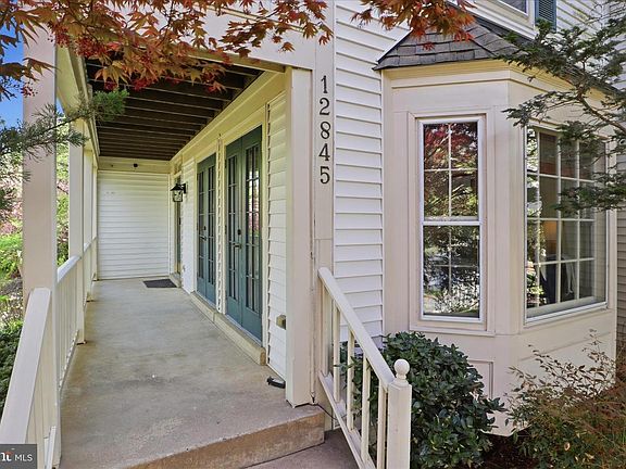 4th image of 12845 Mill Brook Ct