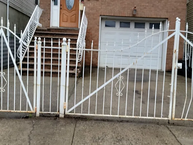 Frontview of 377 Badger Ave, Newark Nj