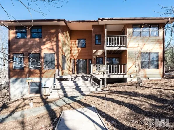 2307 Pickard Mountain Dr, Hillsborough, NC 27278