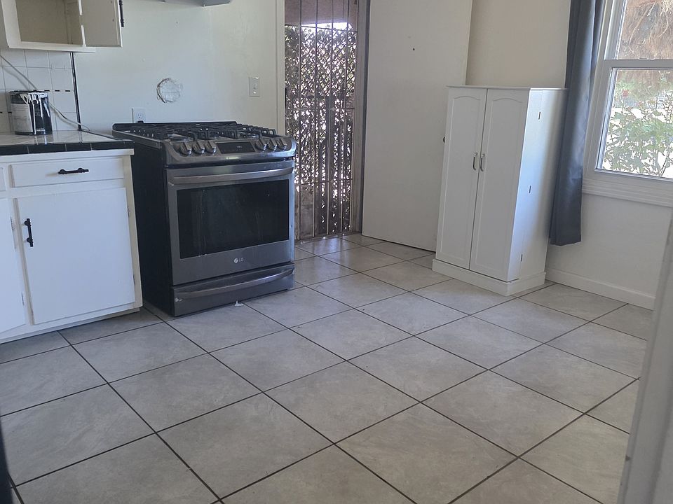 1st image of 3202 E Brown Ave #3202