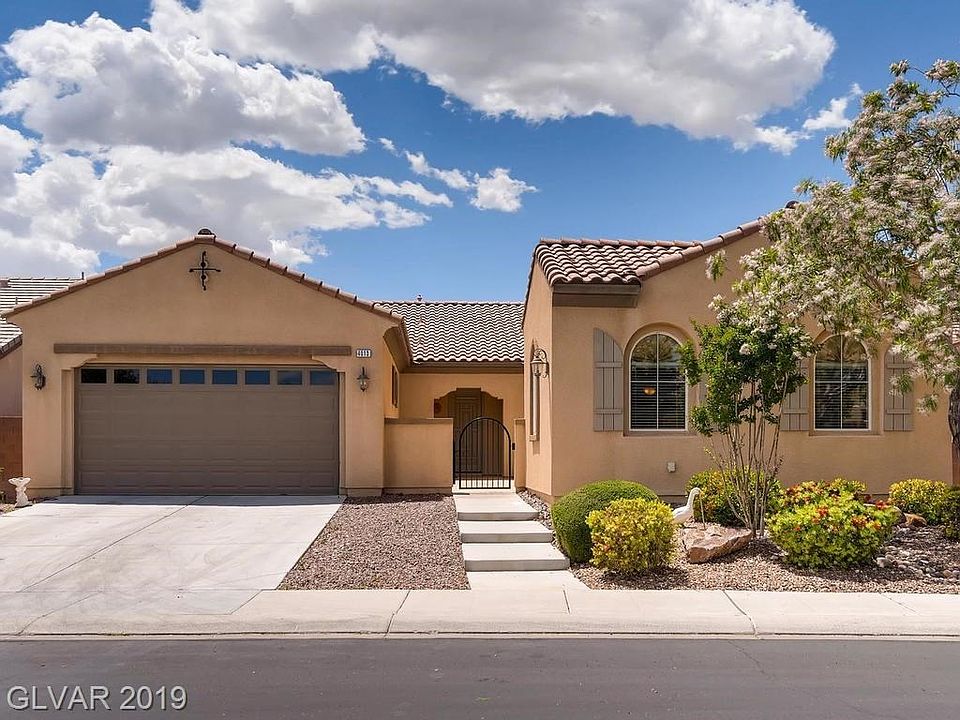 Welcome Home! Courtyard entry with Casita on the right